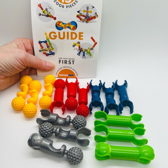 Infinitoy Zoob Pieces 15 piece set with instructions - Picture 2 of 3